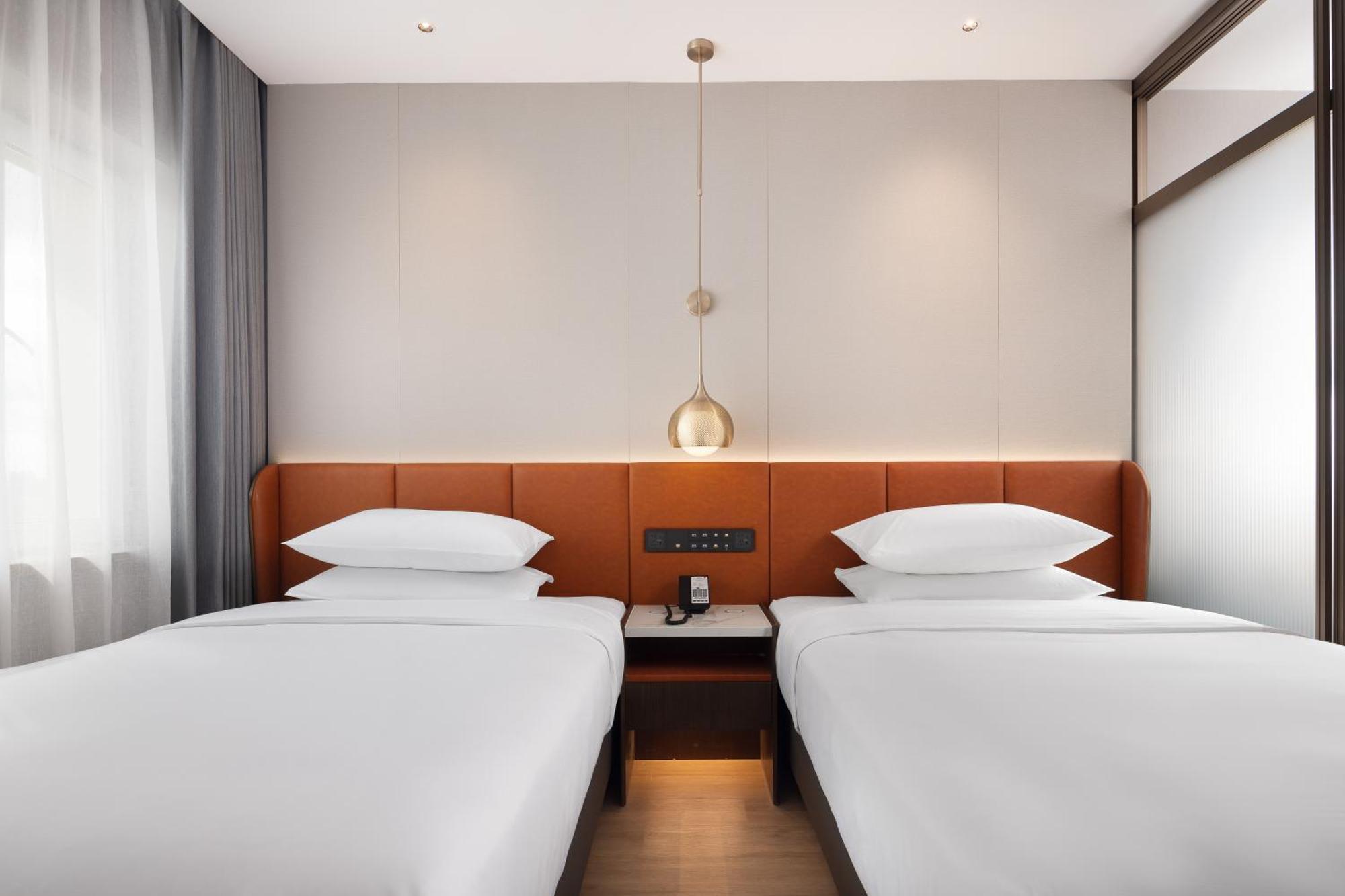 Home2 Suite By Hilton Harbin Central Street Экстерьер фото
